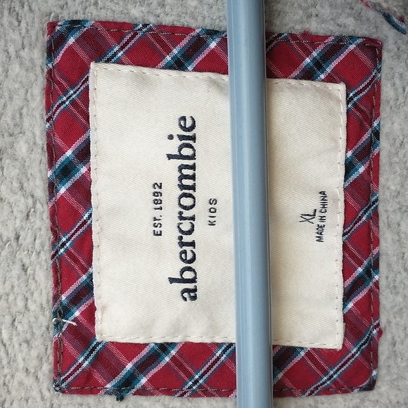 Abercrombie xl grey - Picture 3 of 11